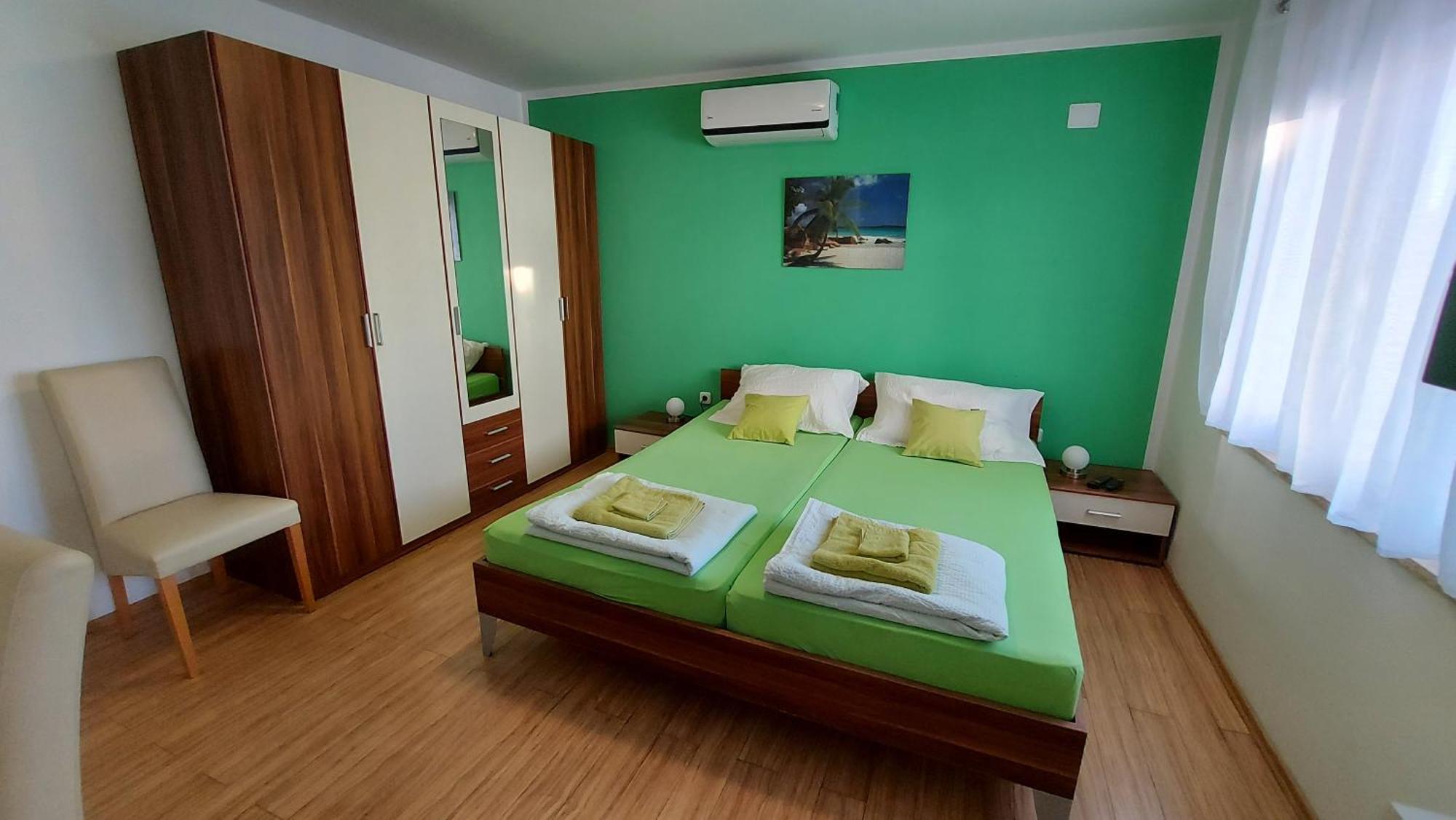 Apartments Kivi Novigrad  Exterior photo