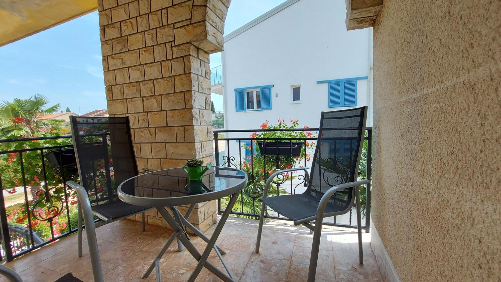 Apartments Kivi Novigrad  Exterior photo